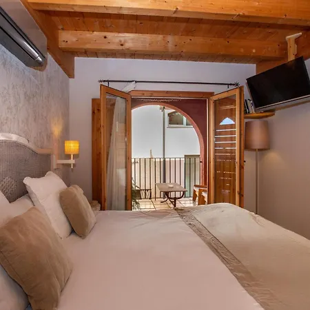 Boutique Niu De Sol - Designed For Adults 3*