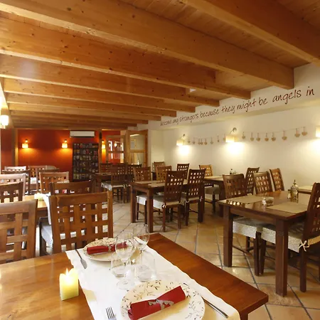 Boutique Niu De Sol - Designed For Adults Palau Saverdera