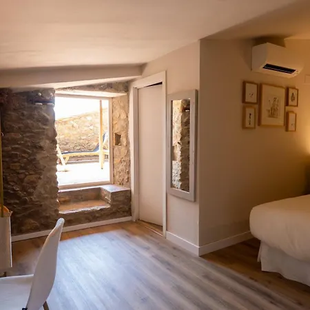 Boutique Niu De Sol - Designed For Adults 3* Palau Saverdera