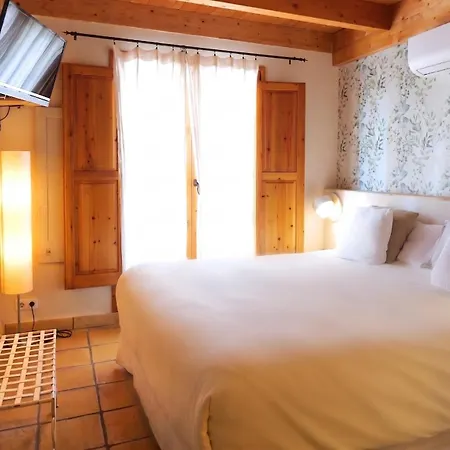 Boutique Niu De Sol - Designed For Adults 3* Palau Saverdera